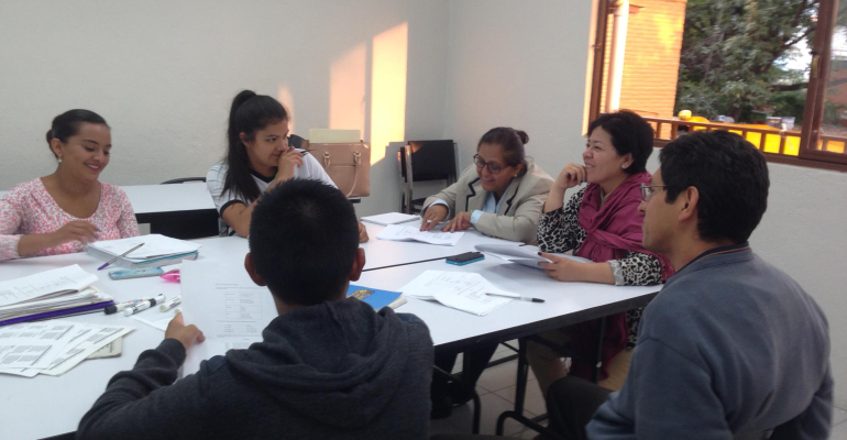 How can a worker benefit from a free work visa or change of status under the H-1B/O H-2B